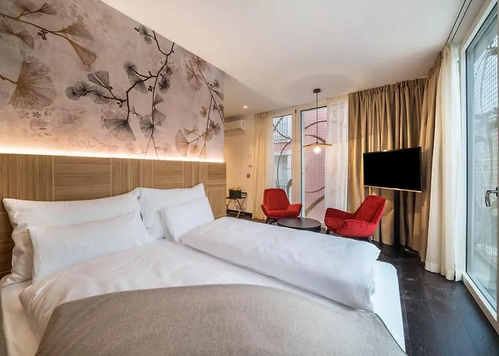 Steiner 5 - Suzuka Apartman